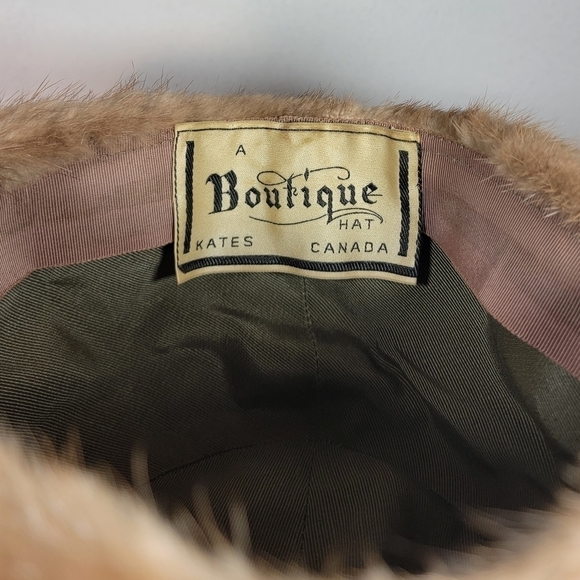 100% real fur vintage hat. Made in Canada. Small. - Picture 6 of 13